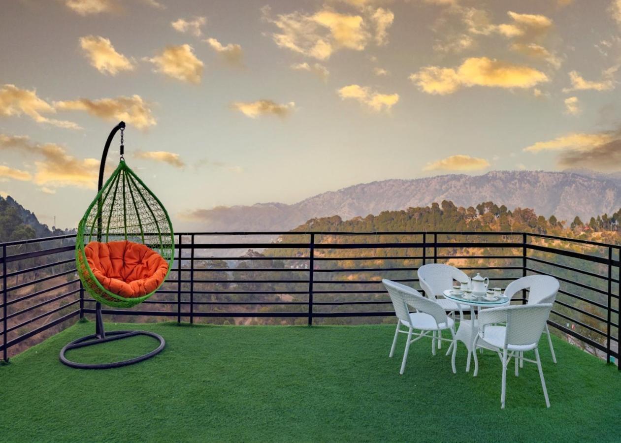 Mountain Mist Inn I Serviced Apt I Open Air Lawn & Rooftop I Bonfire I By Exotic Stays Kasauli Εξωτερικό φωτογραφία